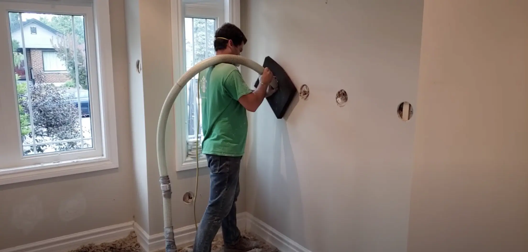 Soundproofing Walls with Cellulose Insulation